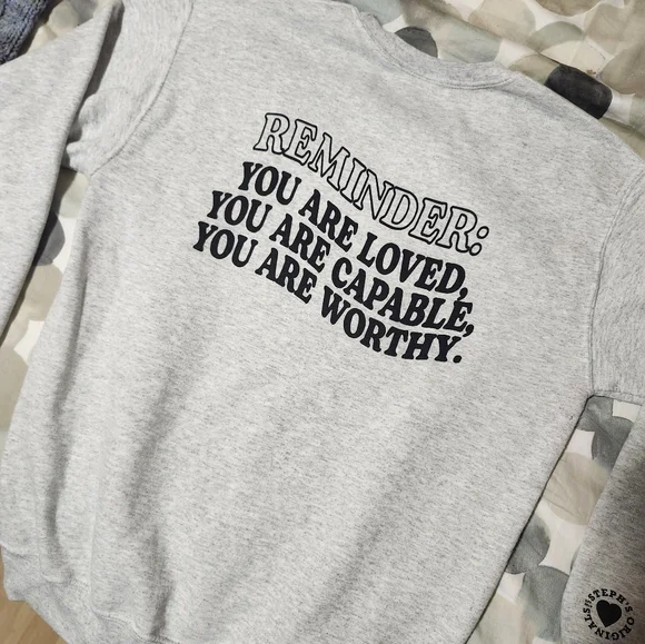 Sweatshirt - Picture 3 of 3